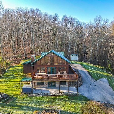 Dog Friendly! Views! Hot Tub! Close To Pf! Gsmnp Sevierville Dış mekan fotoğraf