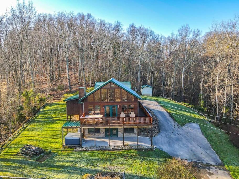Dog Friendly! Views! Hot Tub! Close To Pf! Gsmnp Sevierville Dış mekan fotoğraf